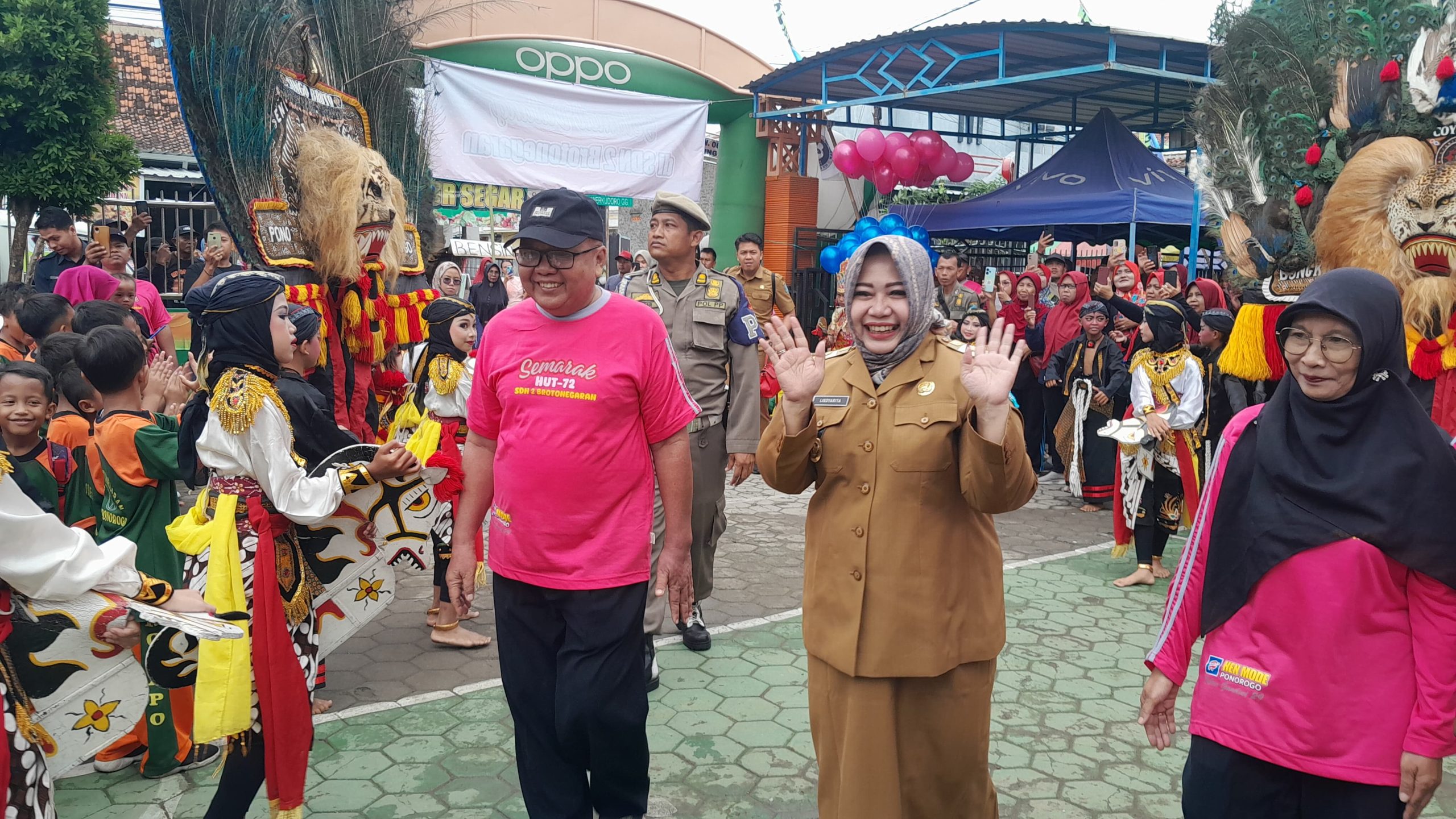 Wabup Lisdyarita Hadir di HUT ke-72 SDN 2 Brotonegaran