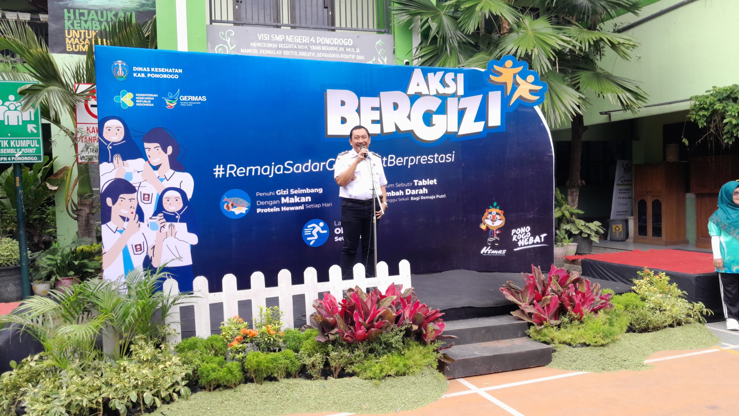 Aksi Bergizi SMPN 4 Ponorogo, Cetak Generasi Muda Yang Sehat