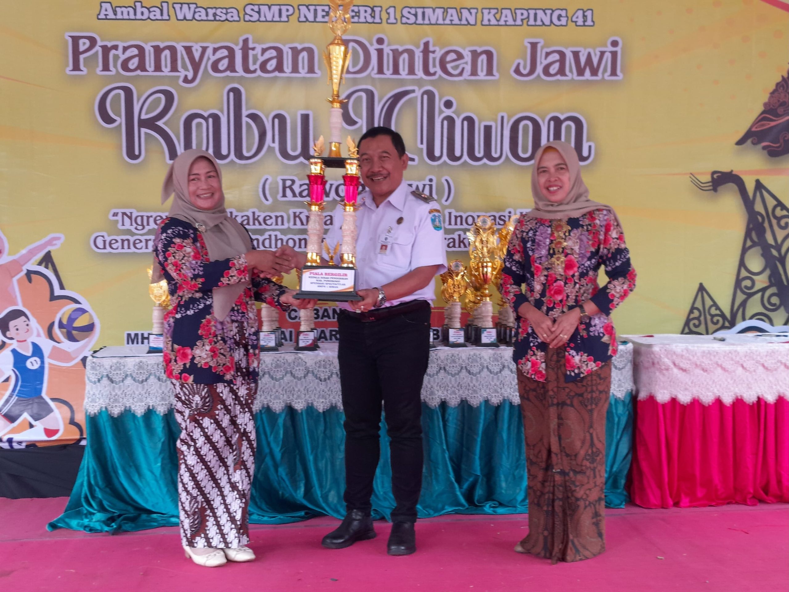 Lestarikan Budaya Jawa, SMPN 1 Siman Deklarasi Rabu Kliwon
