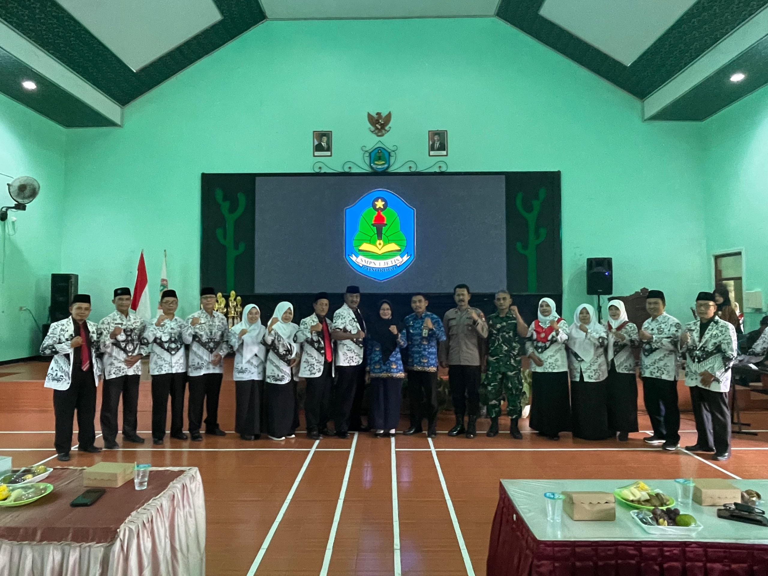Sekretaris Dindik Ponorogo Hadiri Pembukaan Lomba Paduan Suara PGRI Cabang Jetis