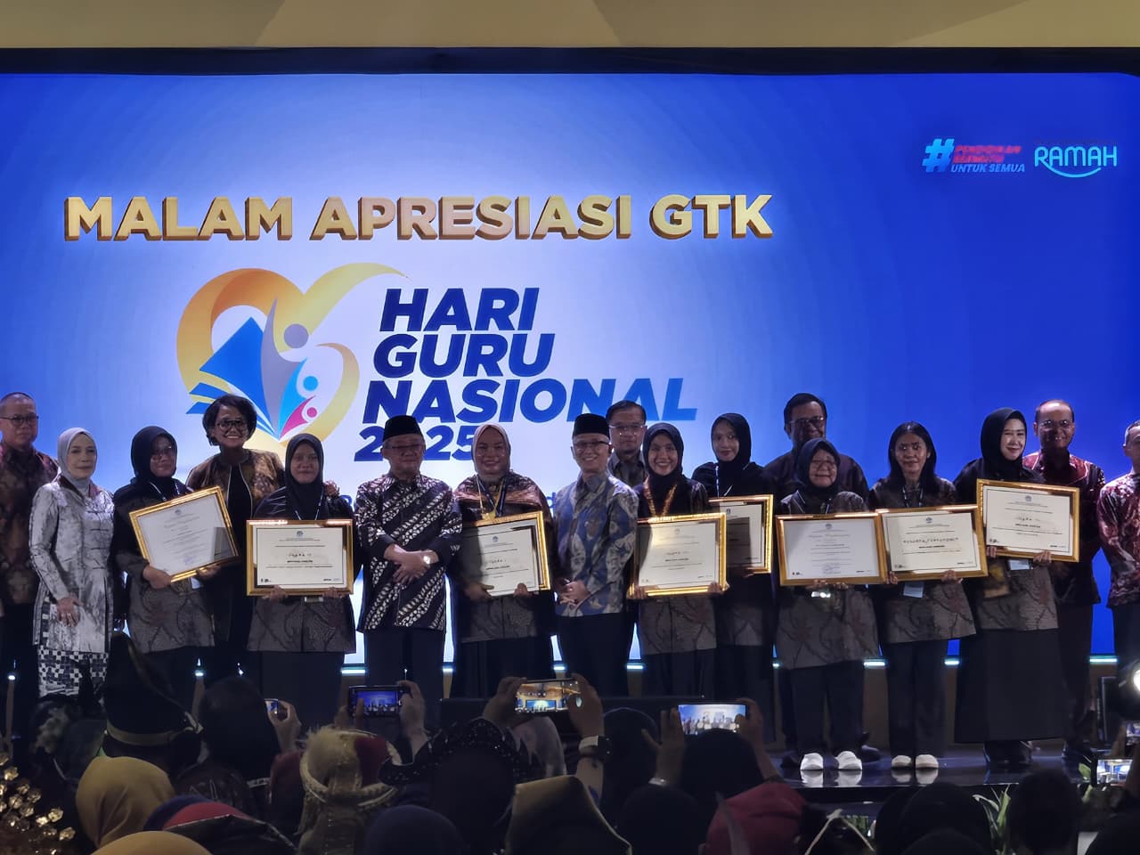 Kenalkan Media Pembelajaran Dasa Venture, Guru PAUD Ponorogo Raih Juara 1 Nasional