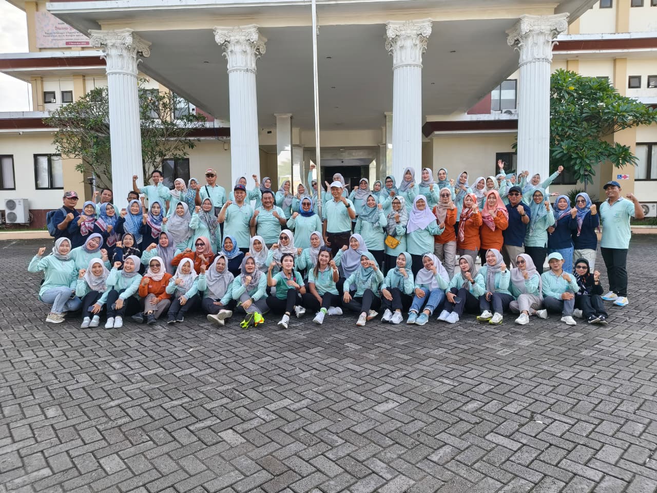 Kadindik dan Karyawan Ikut Semarakkan HKN ke-61 2025